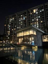 Grandeur 8 (D20), Condominium #635938001